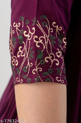 Rayon vine purple Anarkali long kurta with printed combo, three-quarter sleeves, and round neck for women (M: Bust 38in, Size Length 48in)